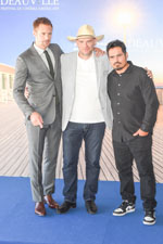 Alexander Skarsgard, John Michael McDonagh, Michael Peña Alexander Skarsgard, John Michael McDonagh, Michael Peña